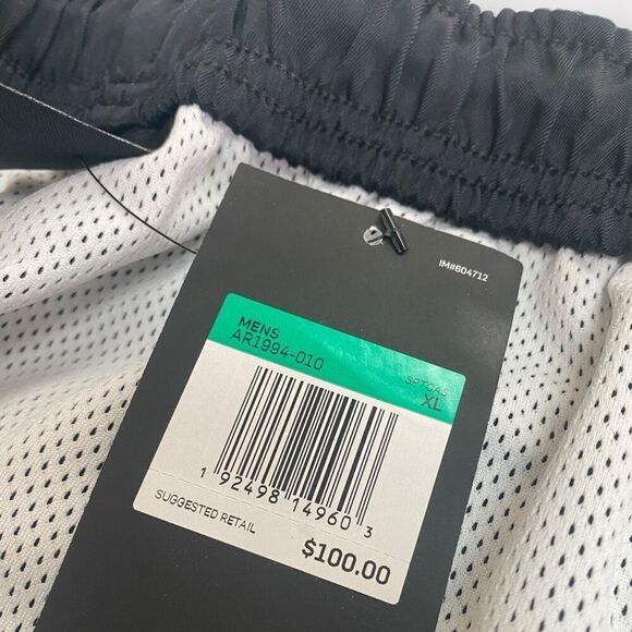 Nike NSW Sportswear Scorpion Shorts Muay Thai MMA Boxing AR1994-010 Mens size XL - Picture 12 of 12